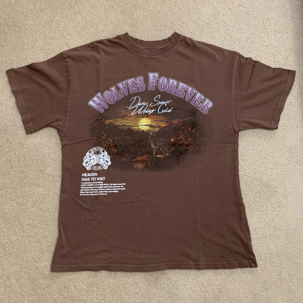 Darc Sport “Wolves Forever” Oversized Tee
